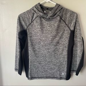 EUC, Boy’s Xersion hoodie, Size Small (8)